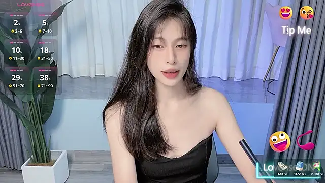 Snapshot of Aurora_99 chatting on October 27, 10:59 pm Aurora 99 online show from October 27, 10:59 pm