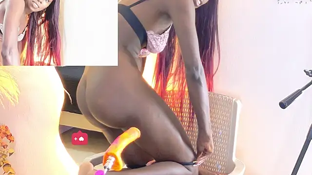 bonieklent online show from April 8, 4:47 am