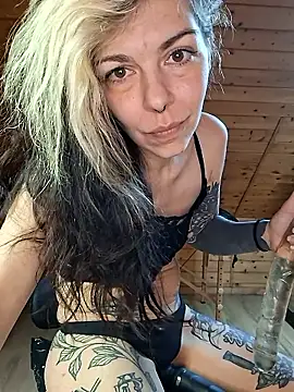 SophiaBlackfoxx online show from December 21, 11:58 am
