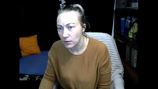 Snapshot of wLESLYMOSw chatting on September 16, 6:54 am wLESLYMOSw online show from September 16, 6:54 am