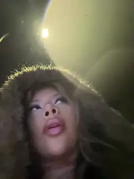 jackelinuh online show from February 3, 10:45 pm