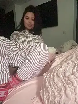 sukhakunis1 online show from March 28, 11:43 am