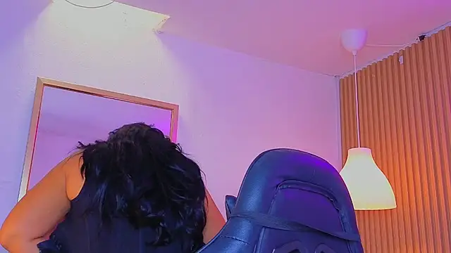 Dakota diaz  online show from April 22, 7:33 pm