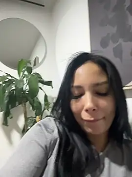 Dakota diaz  online show from June 14, 6:58 am