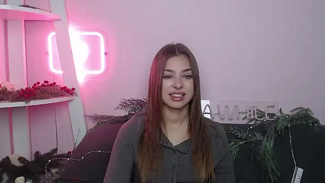 MilanaAngelAs online show from January 16, 5:47 am