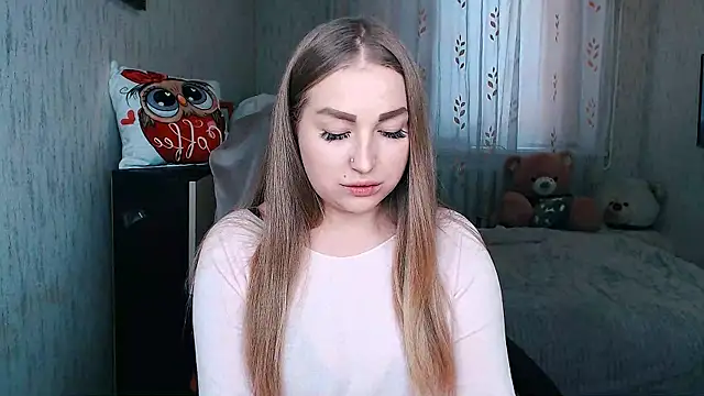  KittyBoo online show from February 6, 7:56 am