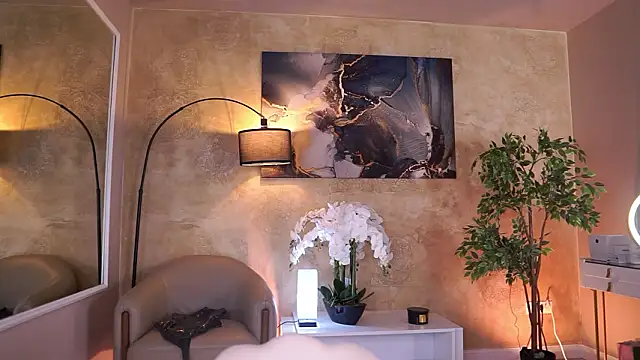 EvaZane online show from March 22, 9:54 pm