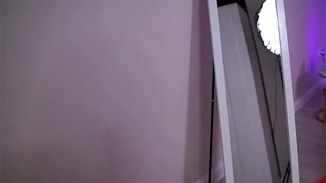 EvaZane online show from October 24, 7:21 pm