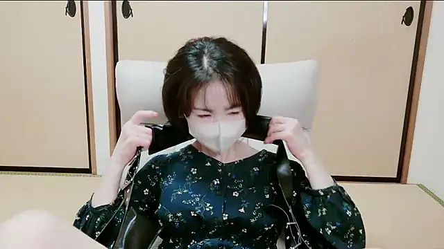 xxArisaxx online show from February 13, 1:24 pm