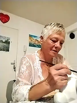 SoDi Love online show from September 13, 1:57 am