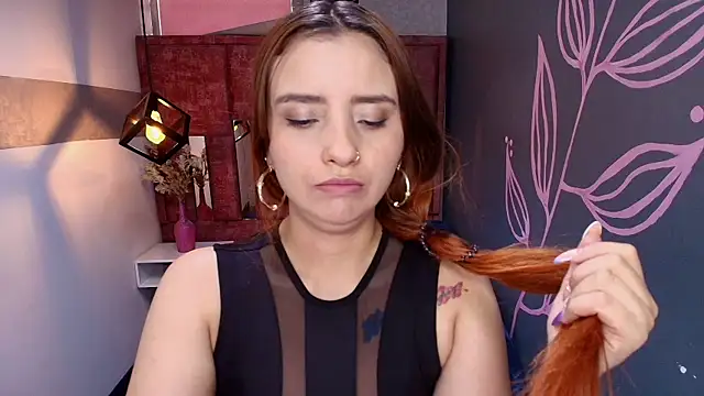 ZaraNolimits  online show from July 22, 1:34 pm