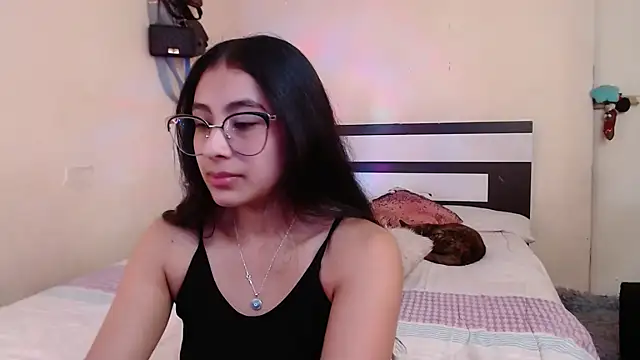 chika hellar online show from March 10, 8:46 pm