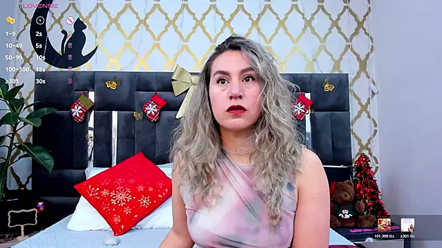 RubbyTaylor online show from December 22, 2:31 pm