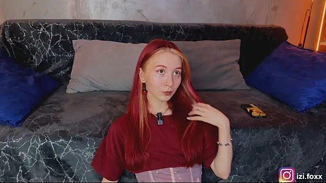 izi-fox online show from December 3, 4:20 pm