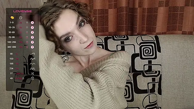 TinaWince online show from November 3, 5:33 am