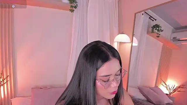 mara brooks online show from March 28, 8:41 pm