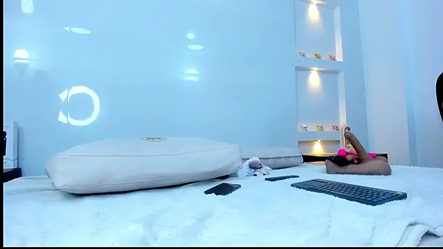 Dalia-Prada online show from September 27, 5:14 am