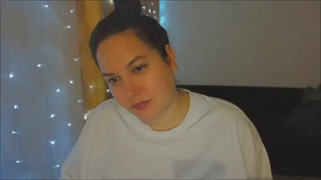 Snapshot of _madalexa_ chatting on September 25, 1:15 am madalexa online show from September 25, 1:15 am