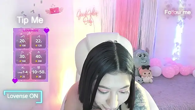 Sofia thomson1 t online show from April 2, 11:19 am