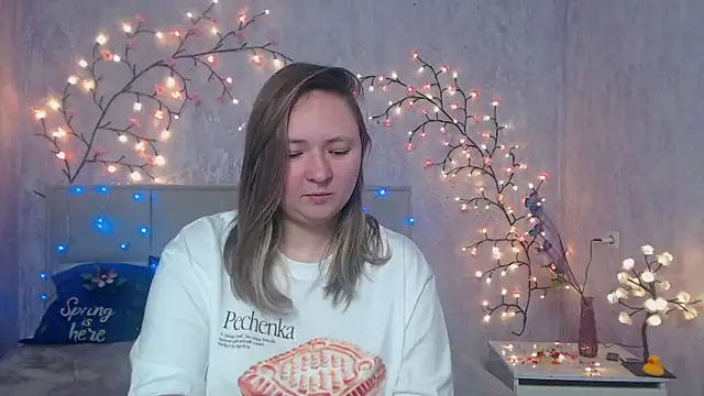 SallyVerda online show from April 18, 6:05 am