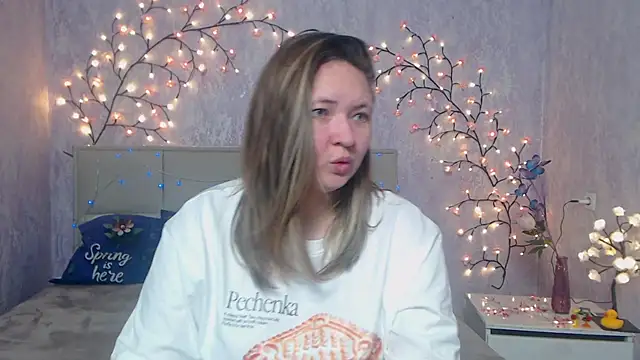 SallyVerda online show from April 19, 5:40 am