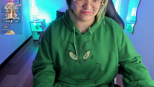 lucky-leah online show from October 22, 4:06 am