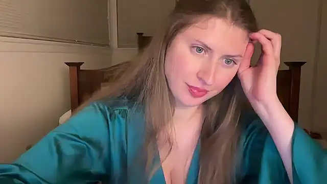 YUMIandbigWOLF online show from March 6, 4:07 am