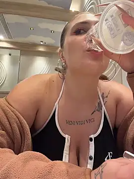 JessiMur online show from February 20, 6:26 am