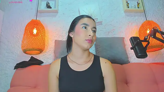 emiily s online show from October 23, 12:11 pm