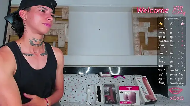 AmberAdams  online show from February 17, 4:17 pm