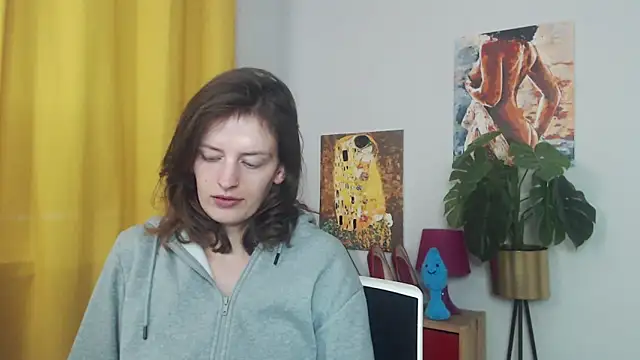 juicyNadine online show from September 29, 5:12 am