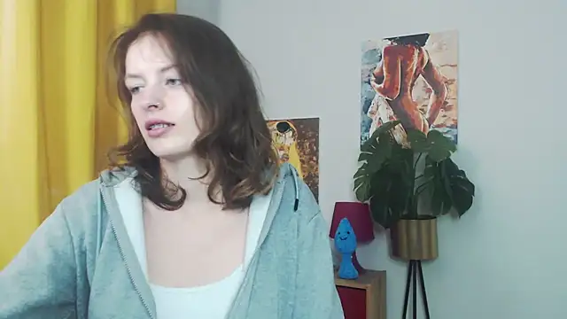 juicyNadine online show from October 12, 5:32 am