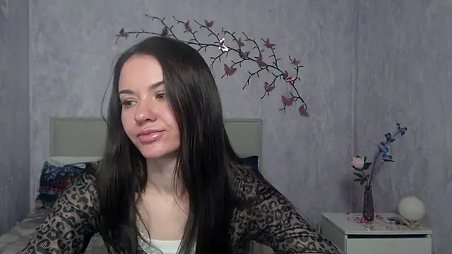 KaraCriegs online show from March 4, 6:58 pm