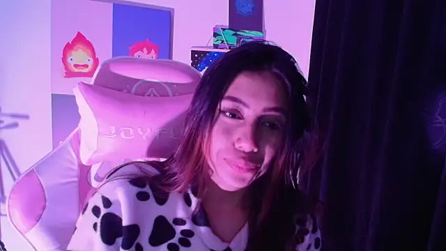 miss onlybaby online show from November 20, 5:19 am