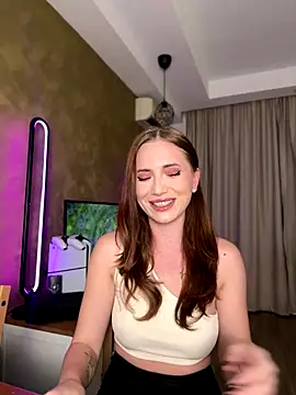 AvaGianna online show from November 14, 4:40 pm