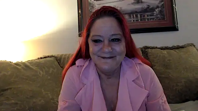 Snapshot of LexxiLeeds chatting on October 1, 11:04 am LexxiLeeds online show from October 1, 11:04 am