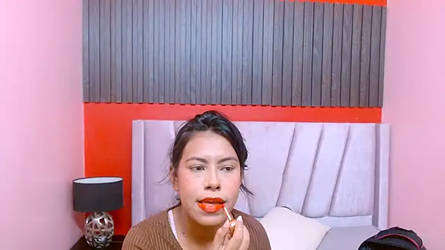 VeronicaRobles online show from June 12, 7:11 pm