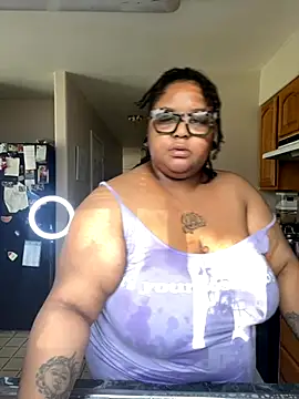 kweenxkarma online show from October 21, 9:41 pm