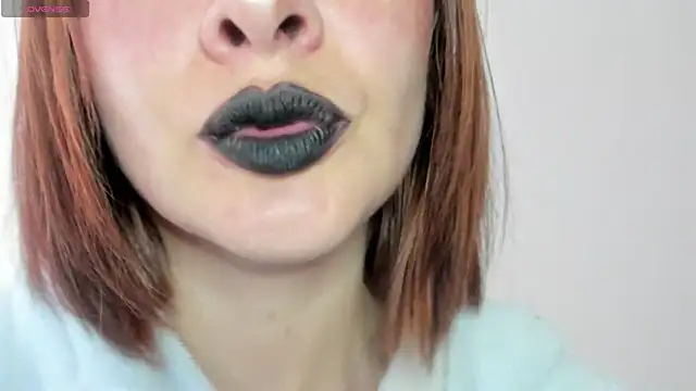 queen fetish online show from March 10, 4:22 pm