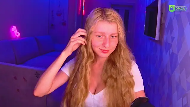 Snapshot of AmaliaQueen chatting on October 10, 3:06 pm AmaliaQueen online show from October 10, 3:06 pm