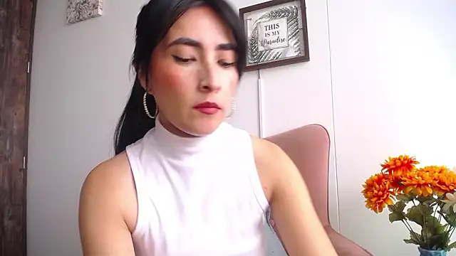 JainaRogers online show from February 3, 4:56 pm