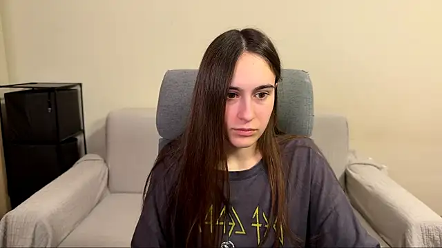 AliceKolltt online show from April 15, 7:58 pm