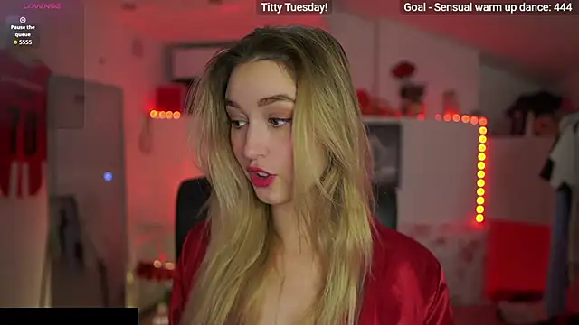 Alexis   Texas online show from December 2, 2:19 pm