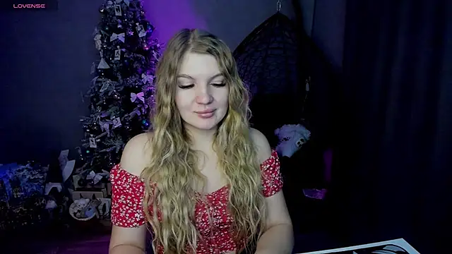 lily williamss online show from December 15, 12:16 am