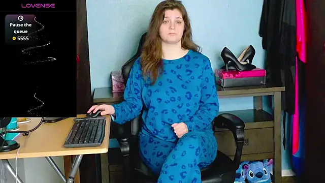 TreeJeanne online show from November 16, 2:57 am