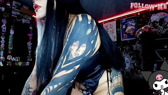 jannaink  online show from March 29, 12:20 am