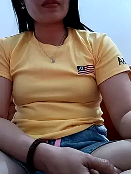 Blythe 69 online show from February 17, 2:38 pm