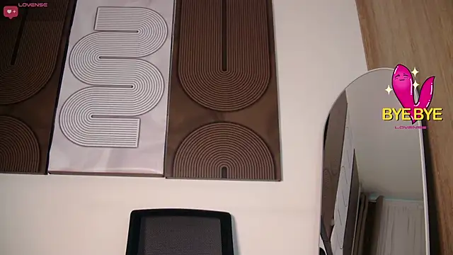 aidaadams online show from March 8, 11:36 am