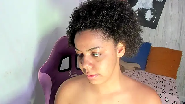 Alika01 online show from November 27, 1:47 pm