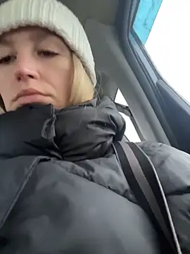 StasyWood online show from February 19, 2:11 am